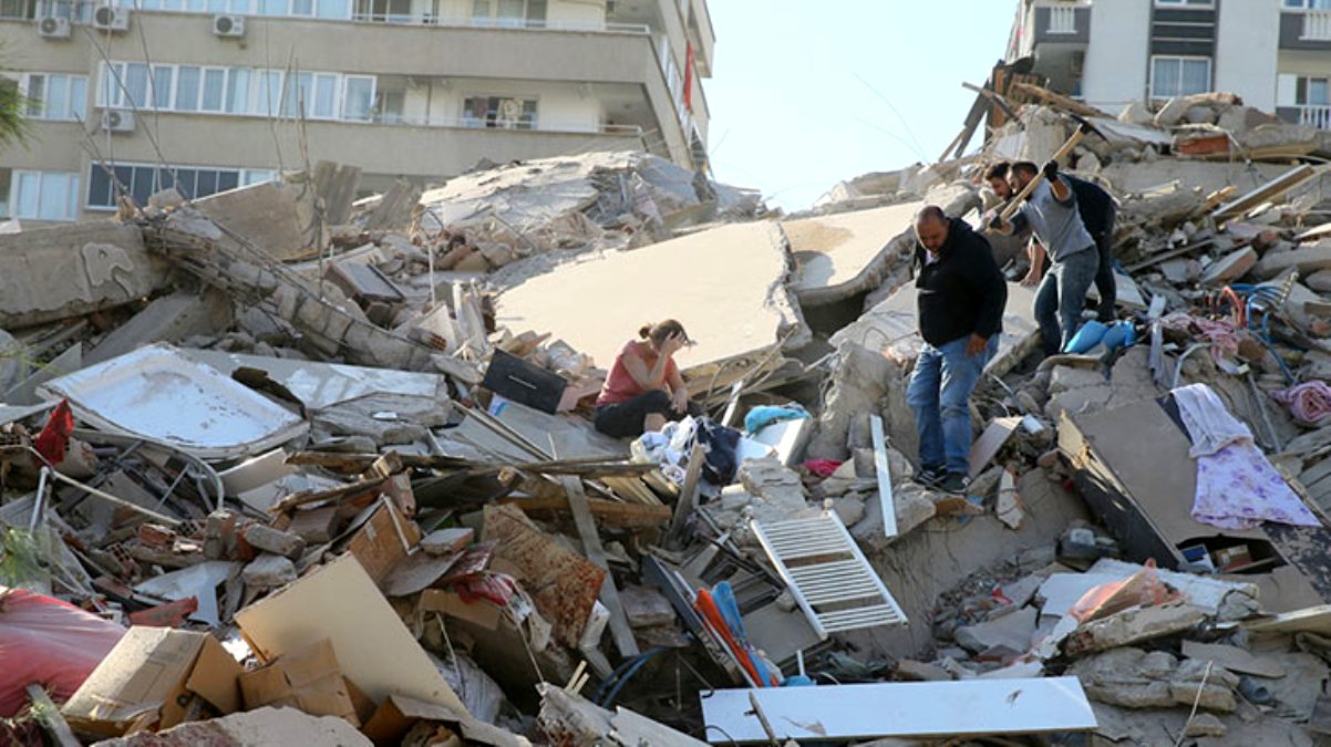 Son Dakika Izmir De Meydana Gelen 6 6 Buyuklugundeki Depremde 6 Kisi Hayatini Kaybetti 257 Kisi Yaralandi Gazete Demokrat Gundem Ve Son Dakika Haberleri